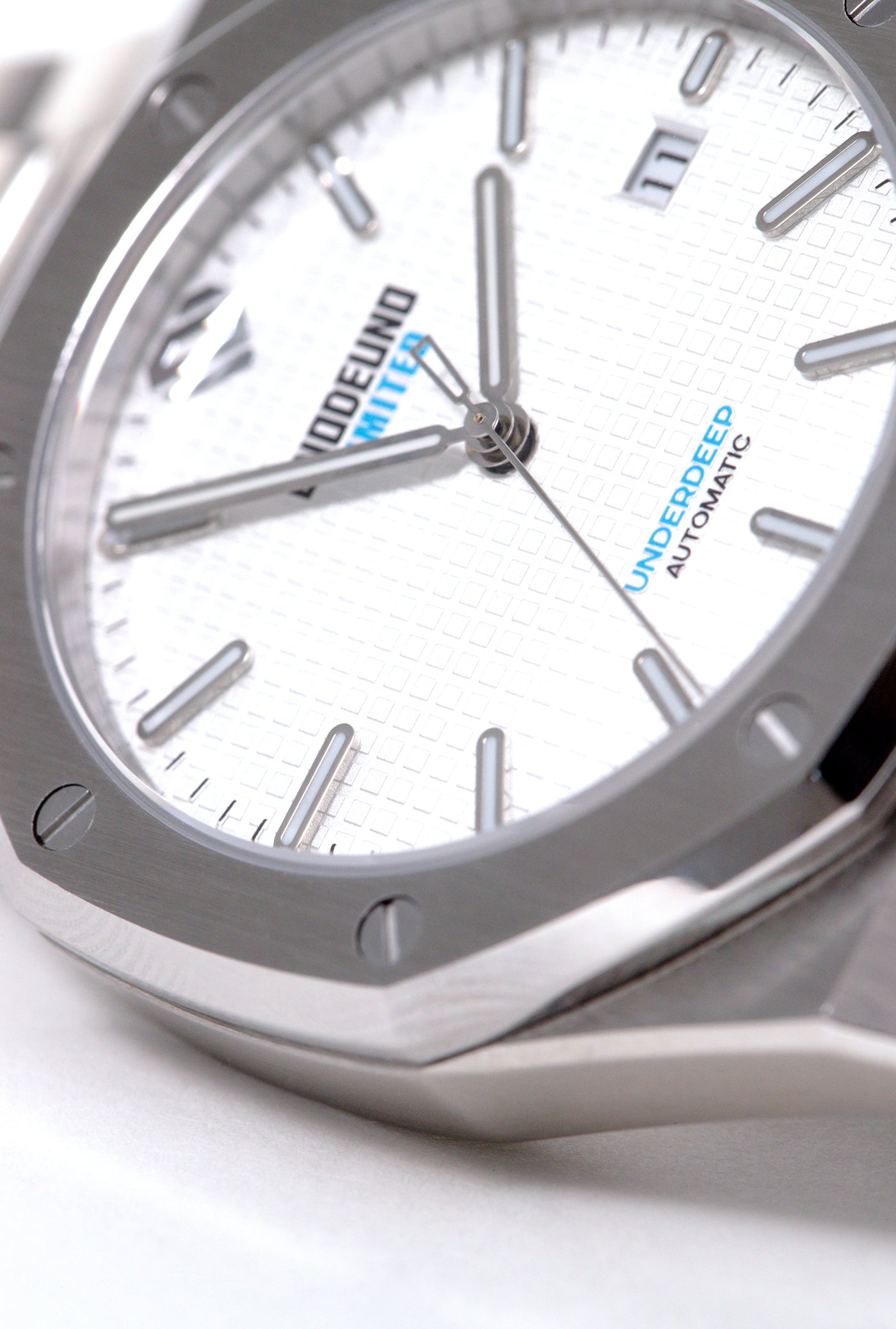 Underdeep Silver Automatic Watch – LIMITED EDITION